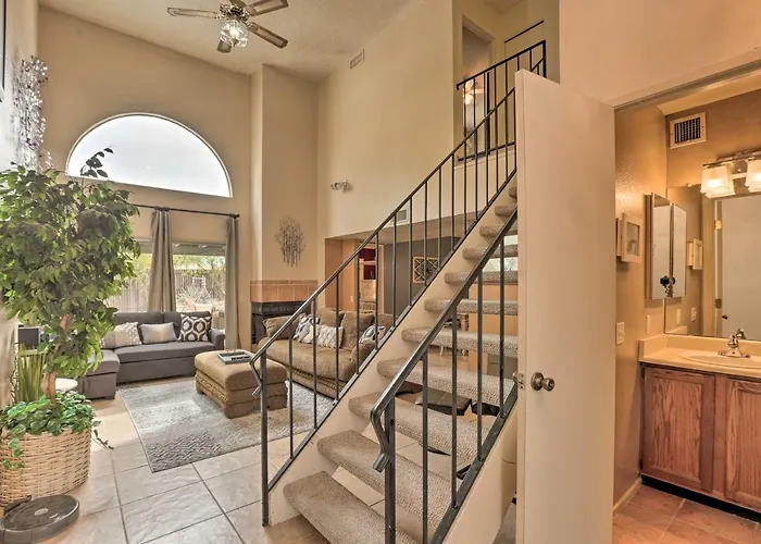 Holiday home Dog-friendly W/ Patio & Hot Tub Tucson