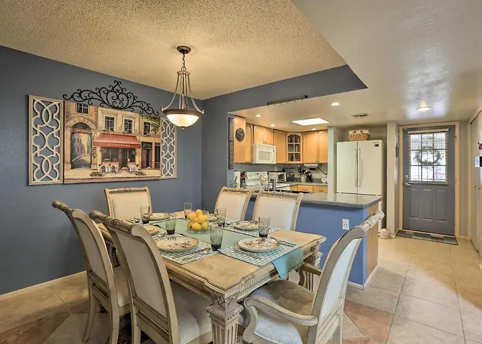 Dog-friendly W/ Patio & Hot Tub Holiday home