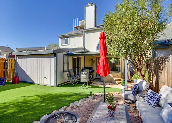 Dog-friendly W/ Patio & Hot Tub